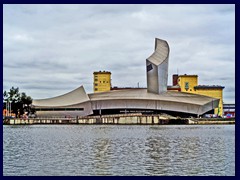 Imperial War Museum, Salford 01